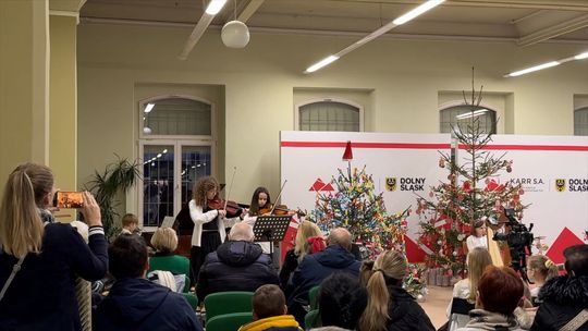 📅 17 grudnia 2025 r. (środa)⏰ godz. 16:00