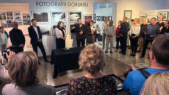Wernisaż XXIV Biennale Fotografii Górskiej w Muzeum Karkonoskim w Jeleniej Górze