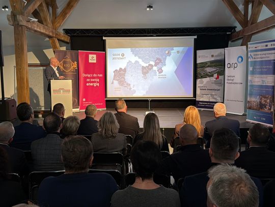 𝟭𝟳 𝗹𝘂𝘁𝗲𝗴𝗼 𝘄 𝗖𝗲𝗻𝘁𝗿𝘂𝗺 𝗞𝘂𝗹𝘁𝘂𝗿𝘆 𝘄 𝗞𝗮𝗺𝗶𝗲𝗻𝗻𝗲𝗷 Górze odbyło się spotkanie z przedsiębiorcami z powiatu kamiennogórskiego - zorganizowane przez Kamiennogórską Specjalną Strefę Ekonomiczną 𝟭𝟳 𝗹𝘂𝘁𝗲𝗴𝗼 𝘄 𝗖𝗲𝗻𝘁𝗿𝘂𝗺 𝗞𝘂𝗹𝘁𝘂𝗿𝘆 𝘄 𝗞𝗮𝗺𝗶𝗲𝗻𝗻𝗲𝗷 Górze odbyło się spotkanie z przedsiębiorcami z powiatu kamiennogórskiego - zorganizowane przez Kamiennogórską Specjalną Strefę Ekonomiczną