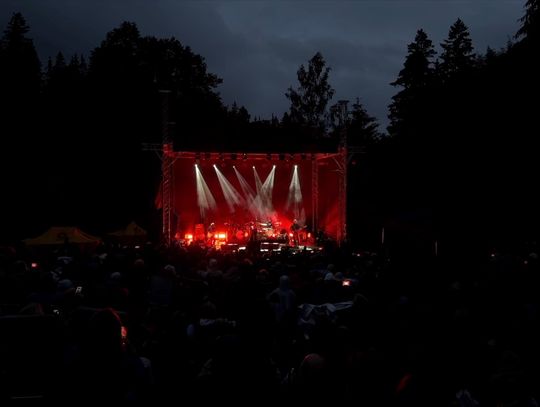 Drugi dzień festiwalu Gitarą i...