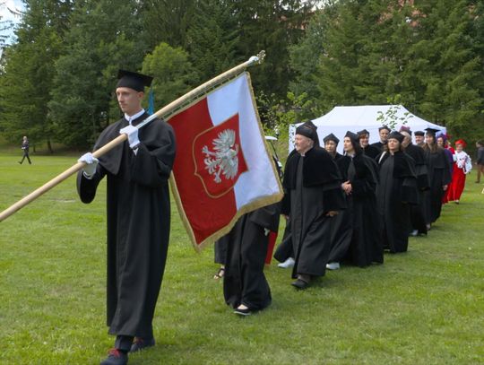 Dyplomatorium na Karkonoskiej Akademii Nauk Stosowanych