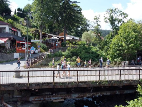 Inwestycje drogowe w Powiecie Karkonoskim