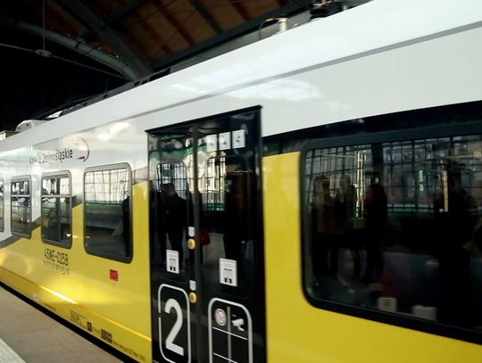 Koleje Dolnośląskie wznawiają połączenia...