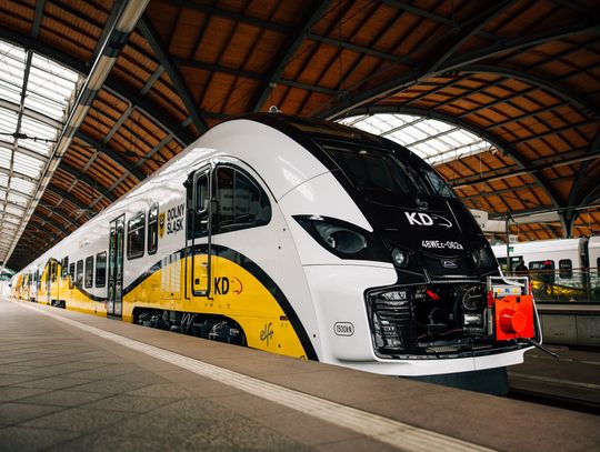 Koleje Dolnośląskie z najlepszym wynikiem w historii i wielkimi inwestycjami w tle