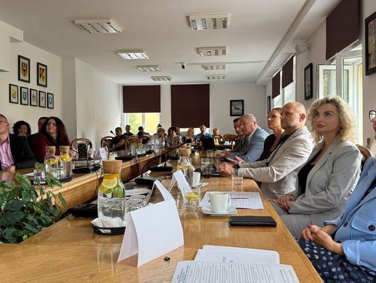 Kolejne spotkanie z przedsiębiorcami – tym razem w ramach wspólnych działań Kamiennogórskiej Specjalnej Strefy Ekonomicznej Małej Przedsiębiorczości i Powiat Lwówecki.