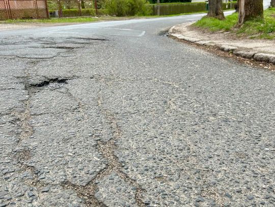 Kto wyremontuje drogę w Janowicach Wielkich i jaki będzie zakres zadania?