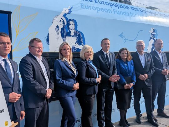 Niebieski pociąg Kolei Dolnośląskich? I grubo ponad pół miliarda w tle!