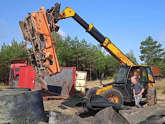 Nielegalne składowisko odpadów w Trzebieniu