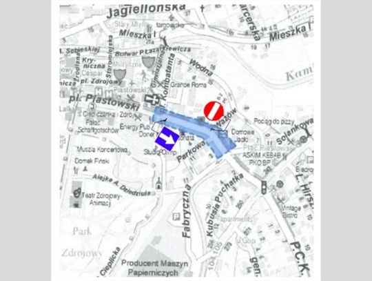 Ruch jednokierunkowy na Placu Piastowskim