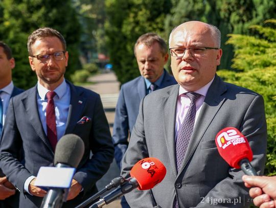 Senator Krzysztof Mróz o źródłach finansowania samorządów