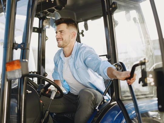 Siedzenie pneumatyczne - czym się charakteryzuje?