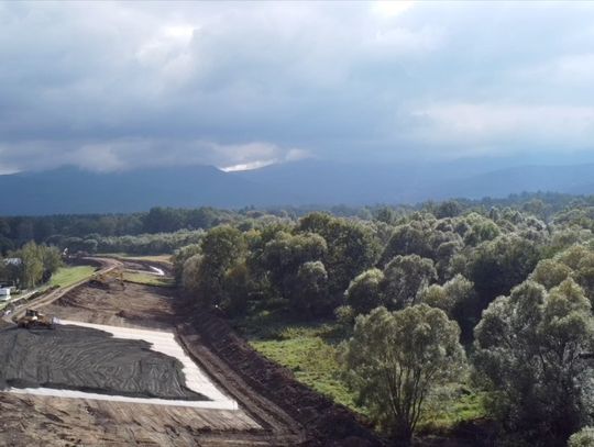 Trwają kluczowe prace naprawcze na zbiorniku przeciwpowodziowym w Mysłakowicach!