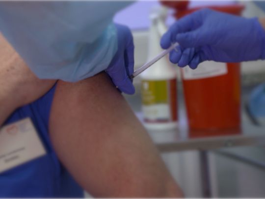 Trzecia dawka nie przedłuża ważności paszportów!