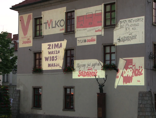 [VIDEO] Obchody XXX wolnych wyborów w Polsce
