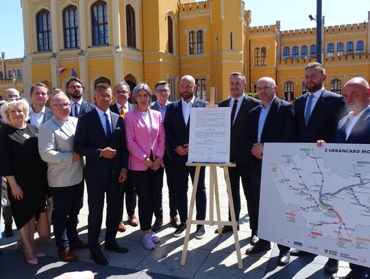 📣 We Wrocławiu pojedziemy pociągiem z biletem miejskim.