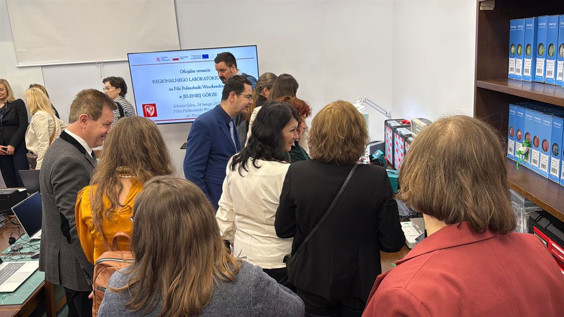 🔬24. lutego przy filii Politechniki Wrocławskiej otwarto nowoczesne laboratorium STEAM
