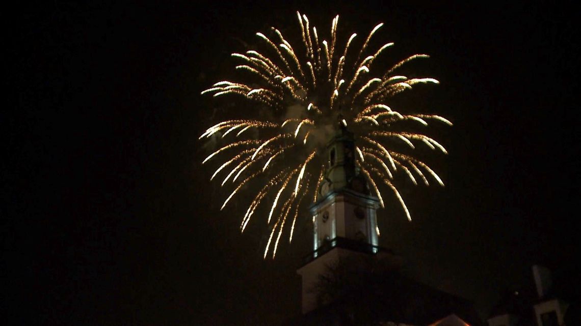 Co w zamian pokazu fajerwerków w Jeleniej Górze?