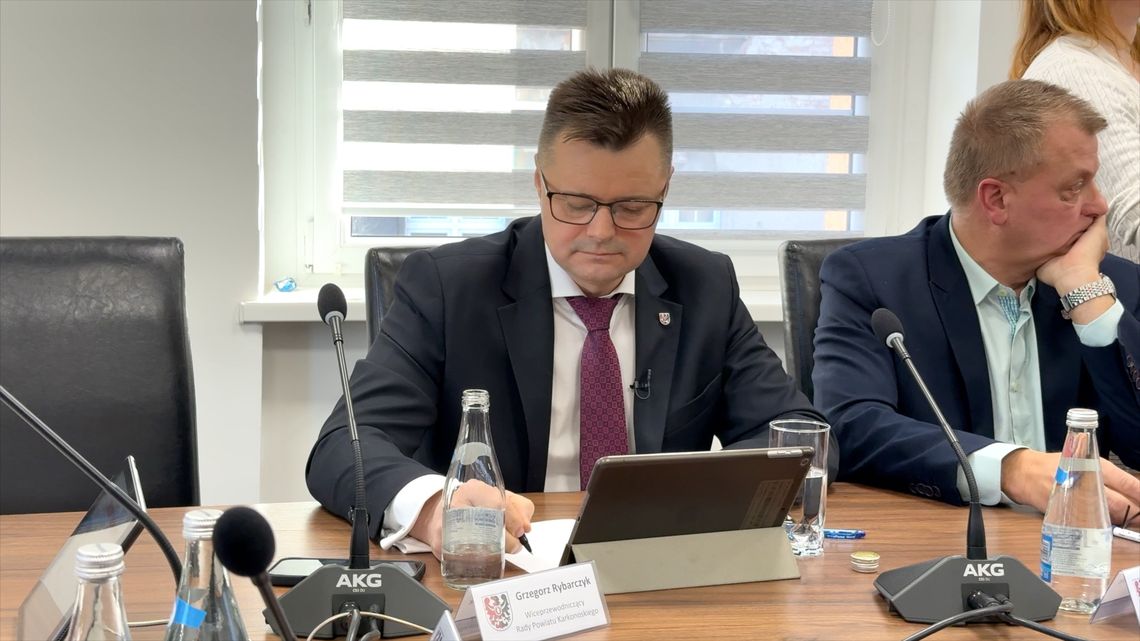 Czy Starosta Krzysztof Wiśniewski zostanie odwołany?