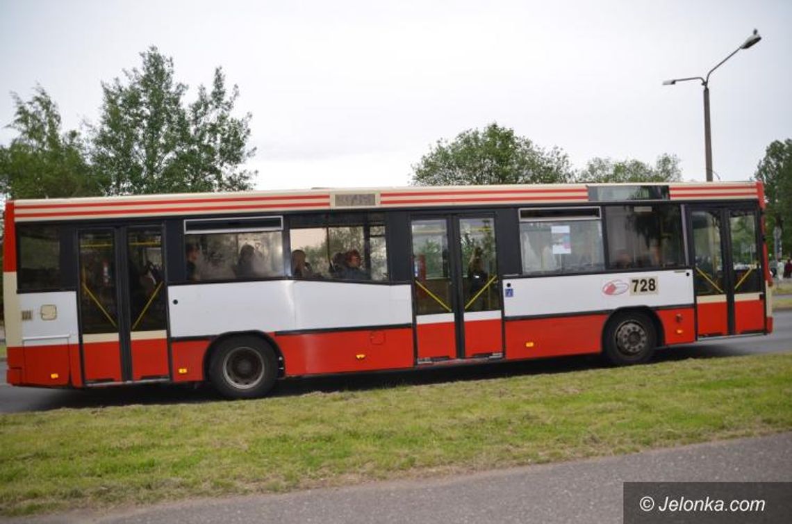 Czy w Siedlęcinie nadal obowiązują dwie strefy opłat w autobusach MZK? 