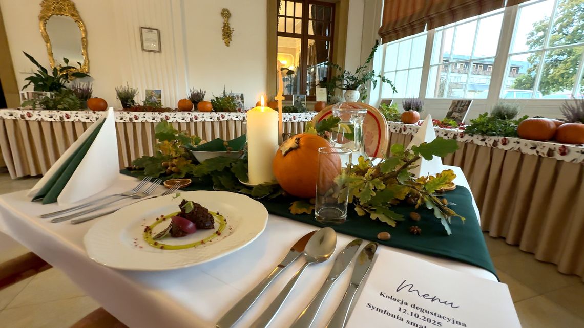 Degustowali w jesiennym klimacie Degustowali w jesiennym klimacie