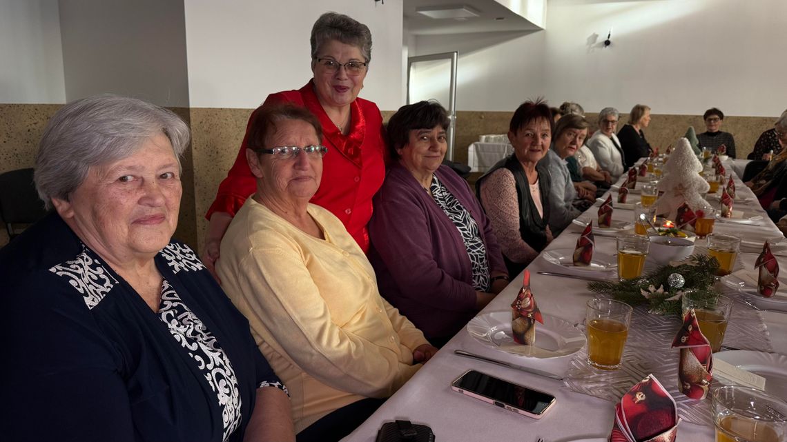 Gmina Jeżów Sudecki - przedświąteczne spotkanie w Gminnym Ośrodku Pomocy Społecznej