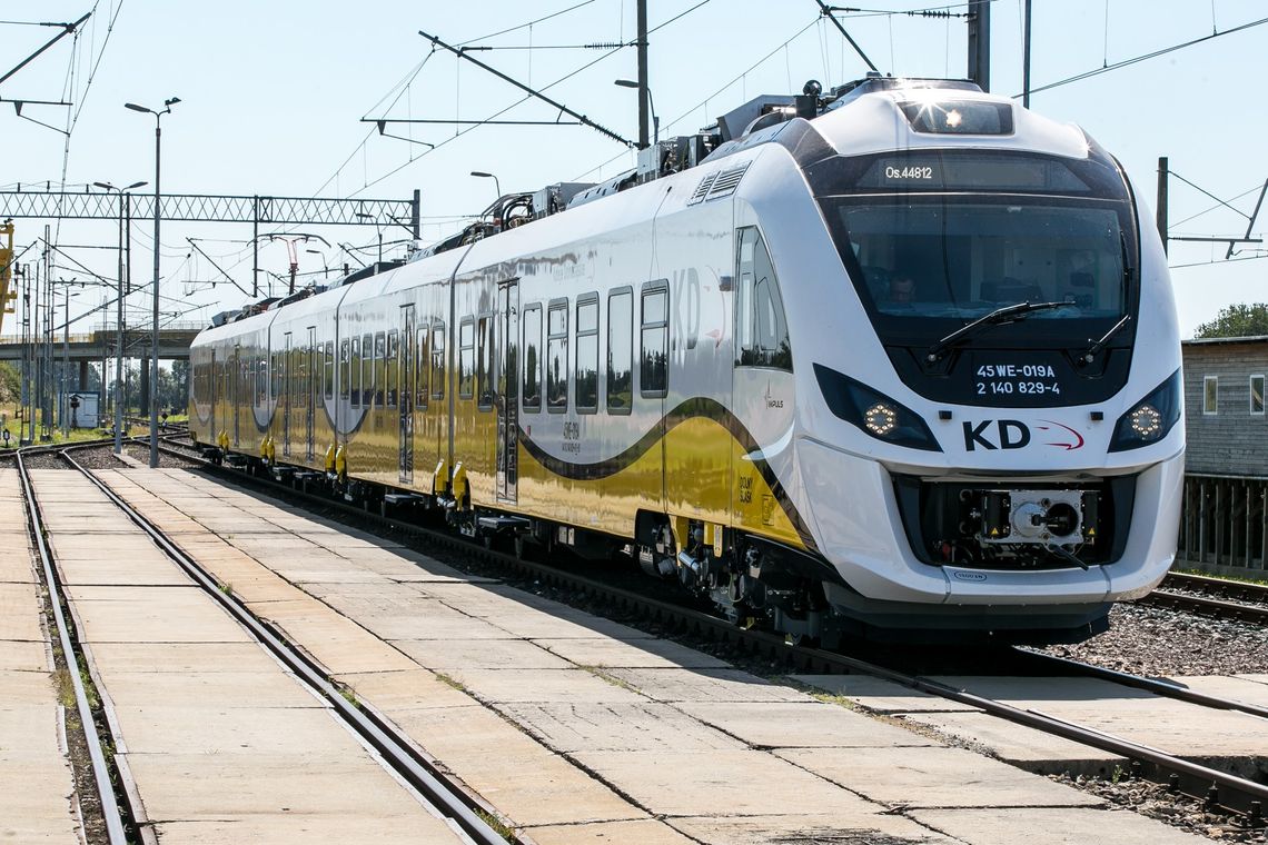 Koleje Dolnośląskie planują zakup nowych dwuczłonowych pociągów spalinowych.