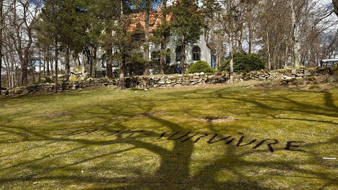 Między salonem a ogrodem” do zobaczenia w Muzeum Miejskim "Dom Gerharta Hauptmanna" Między salonem a ogrodem” do zobaczenia w Muzeum Miejskim "Dom Gerharta Hauptmanna"