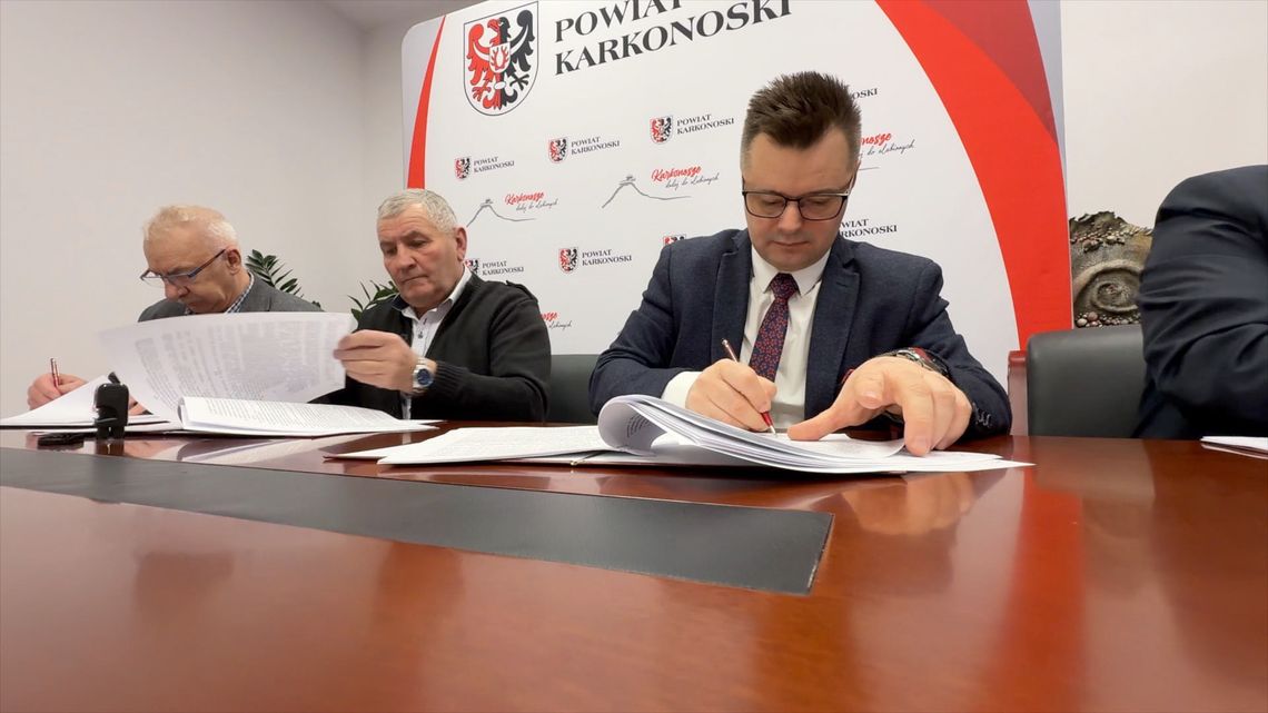 𝗡𝗶𝗲𝗯𝗮𝘄𝗲𝗺 𝗿𝘂𝘀𝘇𝘆 𝗿𝗲𝗺𝗼𝗻𝘁 𝗱𝗿𝗼𝗴𝗶 𝟯𝟲𝟲 - Piechowice, Podgórzyn, Sosnówka, Miłków, Ścięgny, Kowary