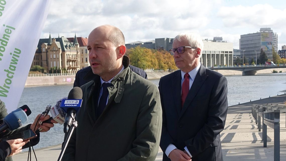 Odbudowa ekosystemu i różnorodności biologicznej rzeki Odry ze wsparciem Wojewódzkiego Funduszu Ochrony Środowiska i Gospodarki Wodnej we Wrocławiu.