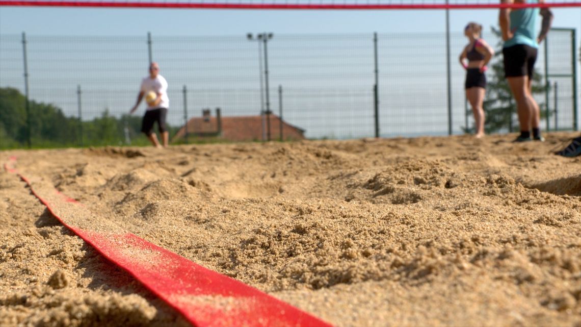 Oficjalne otwarcie boiska do piłki plażowej