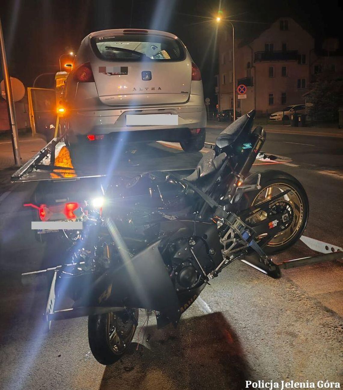 Policja apeluje o ostrożność i rozwagę na drodze