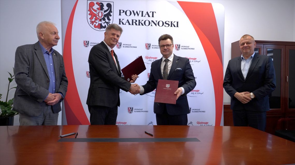 Powiat podpisał porozumienie z Czerwonym Krzyżem