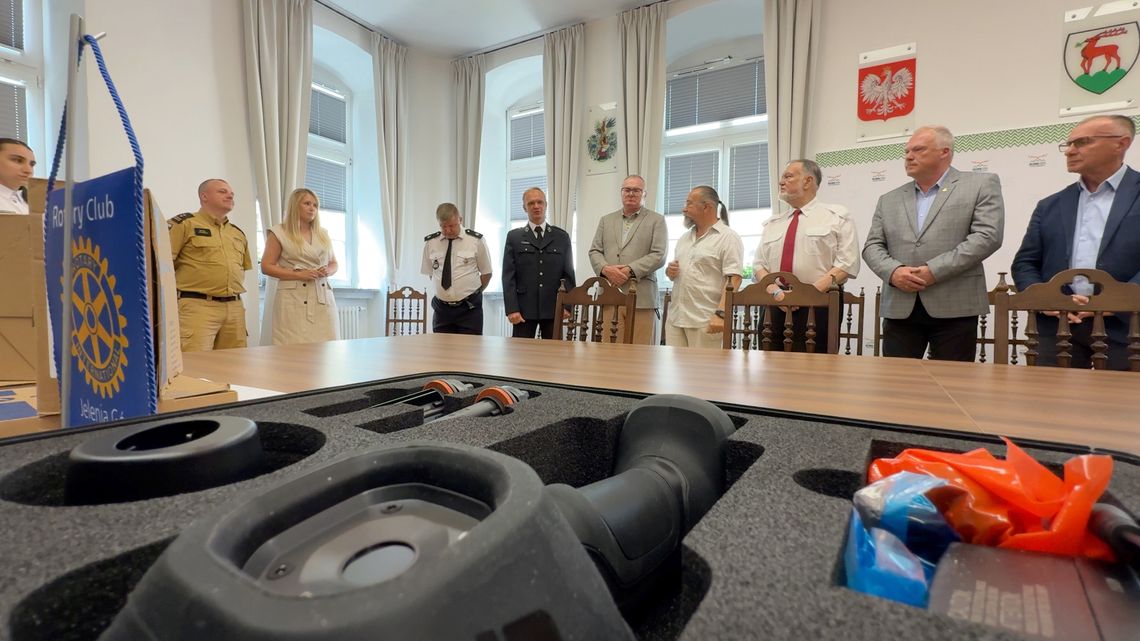 Wsparcie dla strażaków ochotników