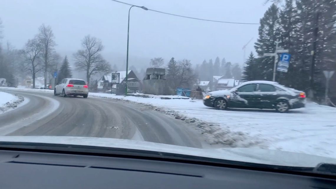 Zimowe utrzymanie dróg w powiecie jeleniogórskim